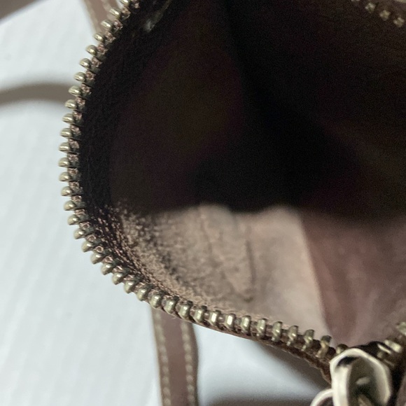 Vintage Roots Tribal Crossbody Bag - Picture 7 of 9